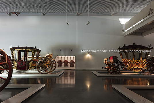 museu dos coches paulo mendes da rocha