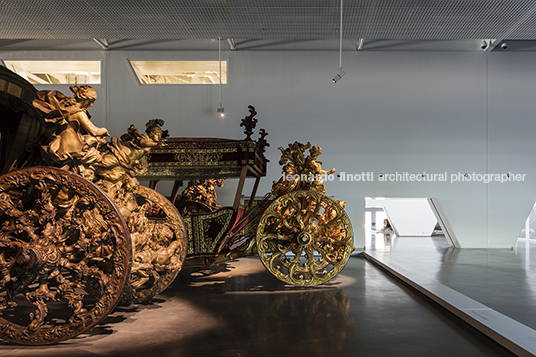 museu dos coches paulo mendes da rocha