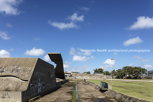 memorial da cabanagem oscar niemeyer