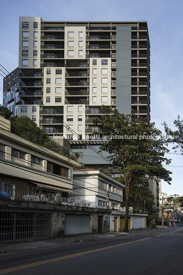 spot 393 amz arquitetos