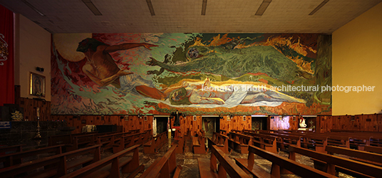 capilla del calvario luis barragan