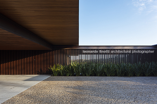 casa lr jacobsen arquitetura