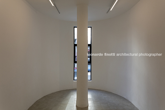 galeria bergamin & gomide flávio de carvalho