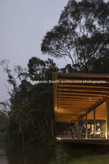 refugio bangalô jacobsen arquitetura