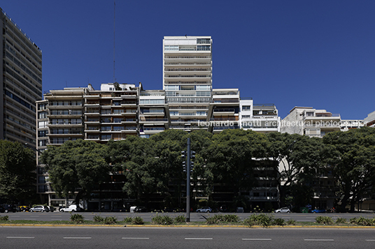 edificio panedile mario roberto alvarez