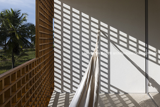 casa ml bernardes arquitetura