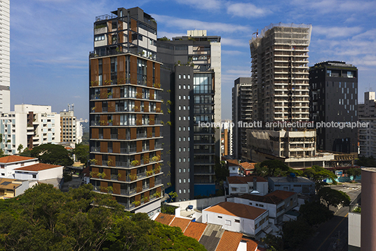 edifício harmonia 1250 triptyque