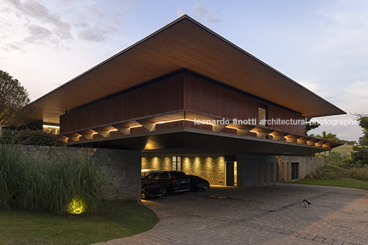 casa djb - fazenda boa vista jacobsen arquitetura