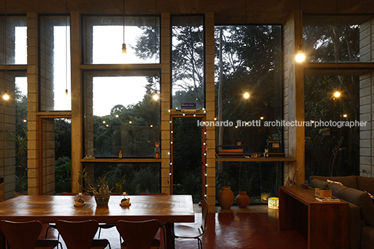 casa das minas mach arquitetos