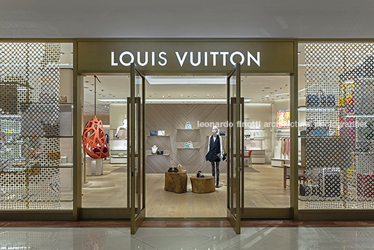 louis vuitton iguatemi 2023 