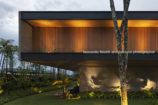 casa vetor - fazenda boa vista felipe caboclo arquitetura