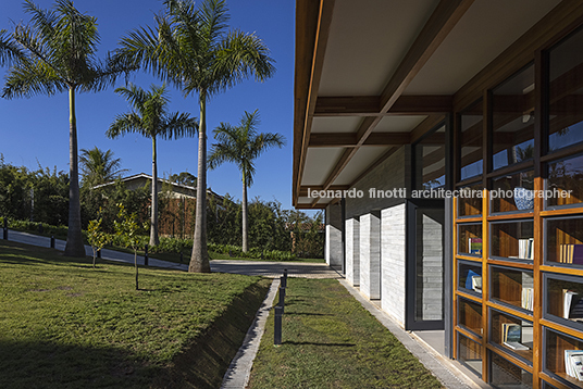 casa bauer luiz paulo andrade arquitetos