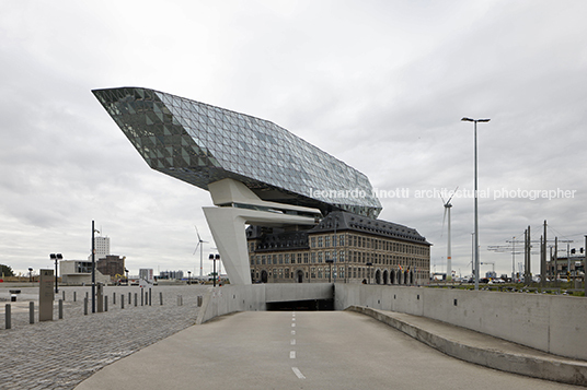 port authority zaha hadid