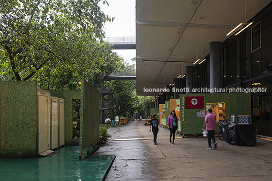 35ª bienal - coreografias do impossível vão arquitetura