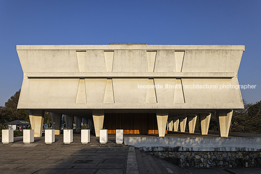 rectoria - universidad de san carlos roberto aycinena