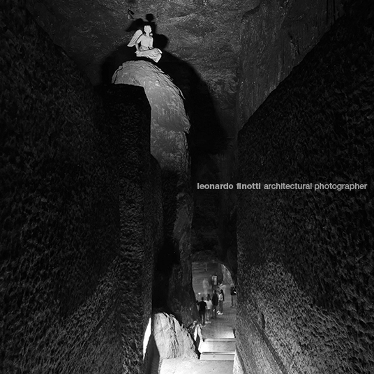 museo subterráneo monumental 180 metros/ catedral de sal yemail arquitectura