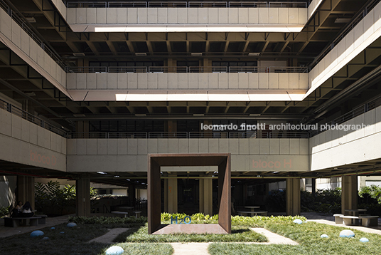 ufmg several architects