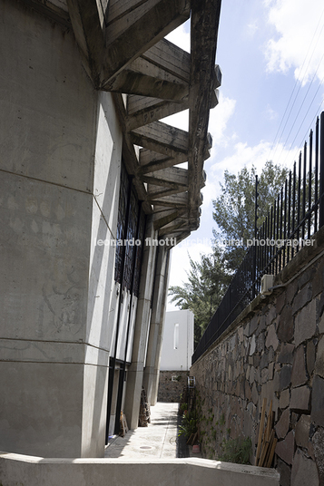 parroquia de la sangre de cristo salvador de alba martín