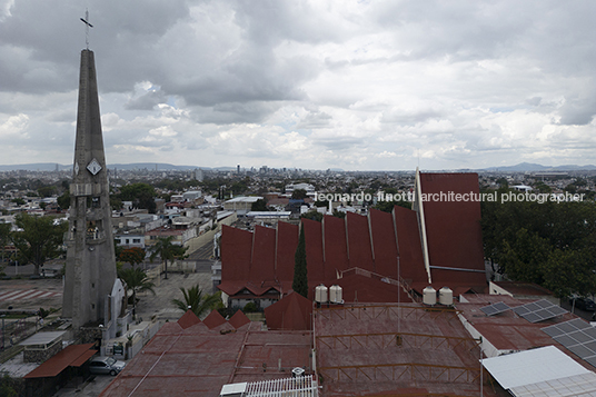 iglesia de nuestra señora del rosario max henonin hijar