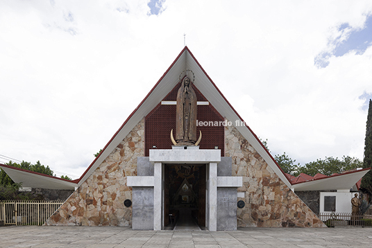 iglesia de nuestra señora del rosario max henonin hijar