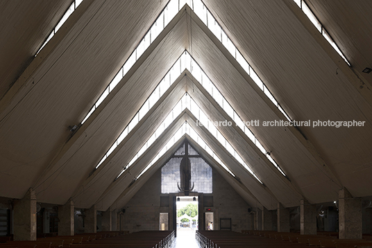iglesia de nuestra señora del rosario max henonin hijar