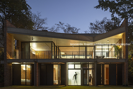 casa ac arquitetos associados