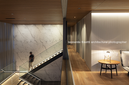 apartamento l&e jobim carlevaro arquitetos