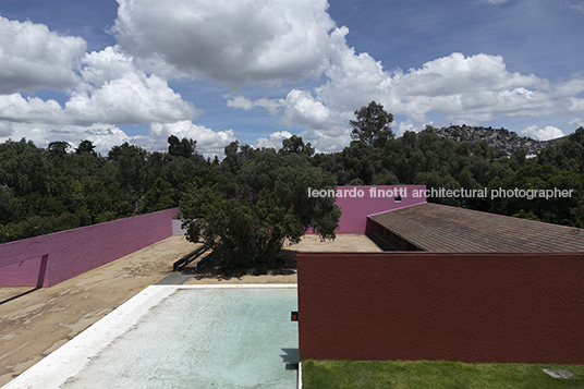 cuadra san cristóbal luis barragán