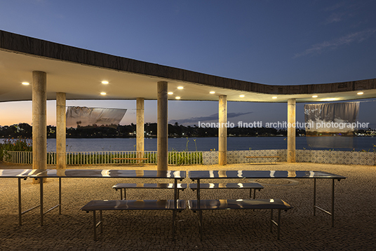 leonardo finotti trans:paisagem - casa do baile eder ribeiro