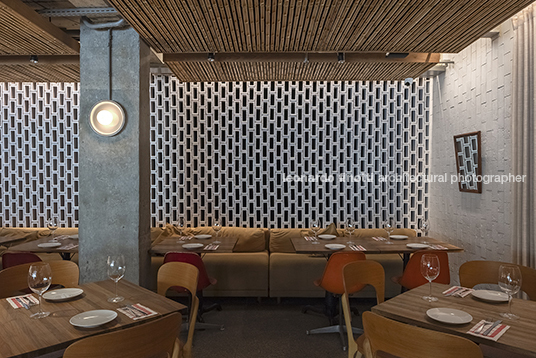 restaurante pasta em casa play arquitetura