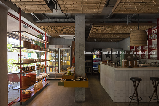 restaurante pasta em casa play arquitetura