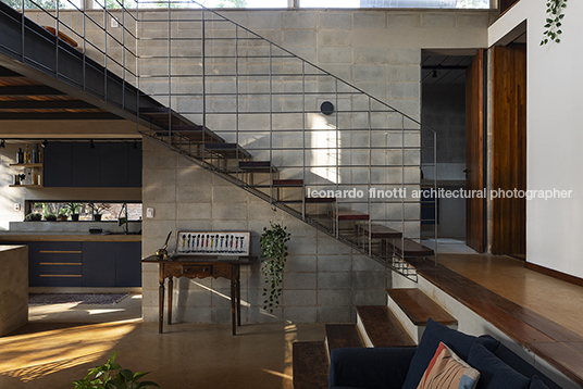 vila iapó arquitetos associados