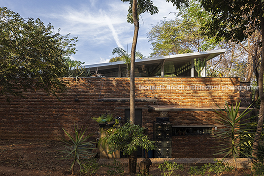 vila iapó arquitetos associados