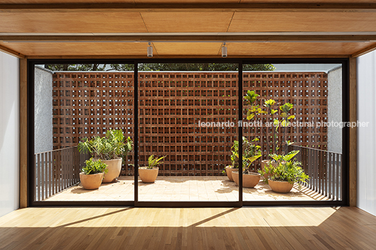 cia marítima oscar freire rosenbaum®