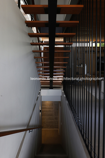 casa cl jobim carlevaro arquitetos