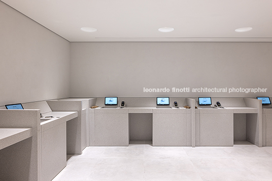 zara - park shopping barigui inditex