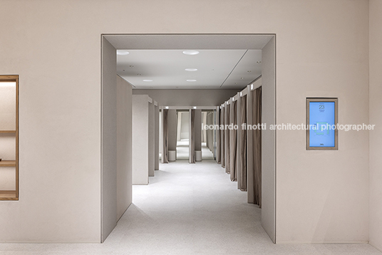 zara - park shopping barigui inditex