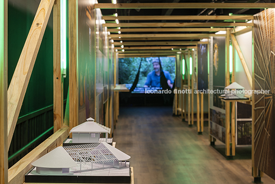 habitar a floresta - centro cultural banco da amazônia fernando serapião