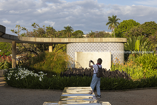 leonardo finotti trans:paisagem - casa do baile eder ribeiro