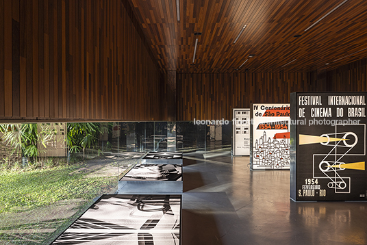 geraldo de barros: designer - dpot michelle jean de castro