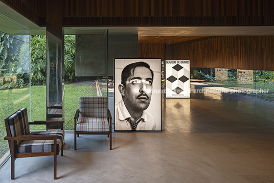 geraldo de barros: designer - dpot michelle jean de castro