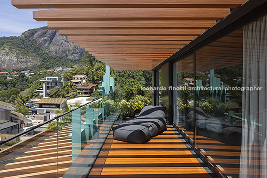 casa nave mareines arquitetura