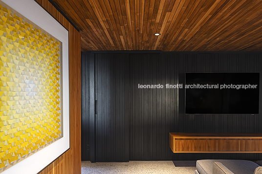 casa nave mareines arquitetura