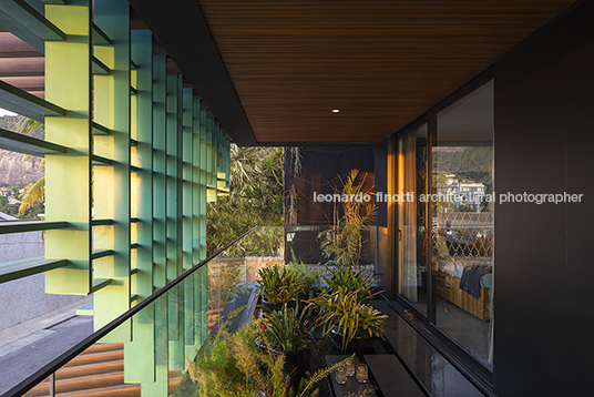 casa nave mareines arquitetura