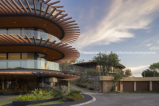 casa nave mareines arquitetura