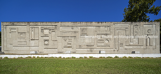 faculdade arquitetura - ufrj  jorge machado moreira