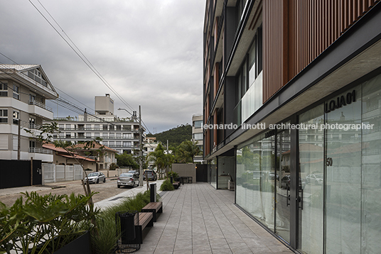 edifício pátio jurerê ark7 arquitetos