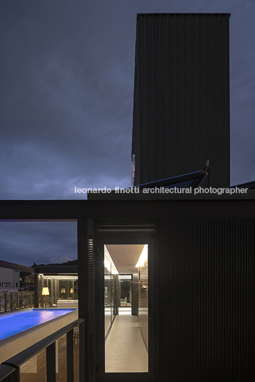 edifício pátio jurerê ark7 arquitetos