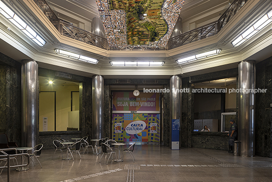 leonardo finotti: são paulo, multiplicidade - caixa cultural agnaldo farias