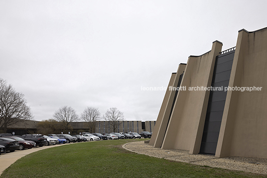 wilson hall - fermilab robert rathbun wilson